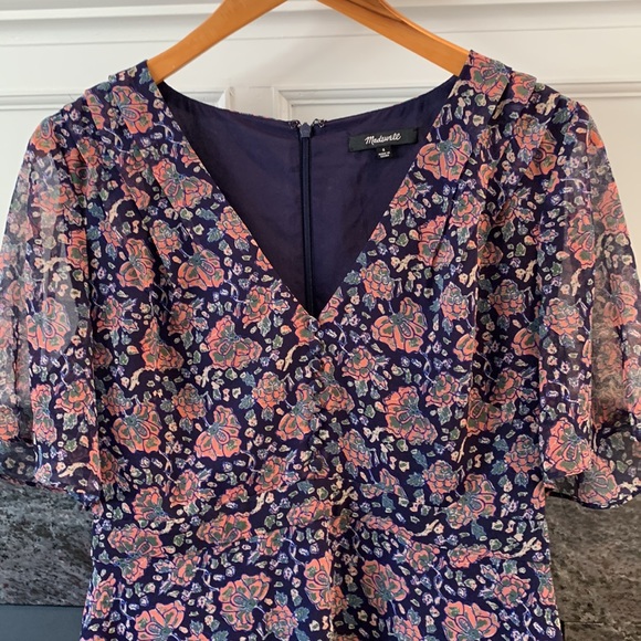 Madewell Floral Chiffon Dress with Button Front Detail and Floaty Sleeves - Picture 2 of 8